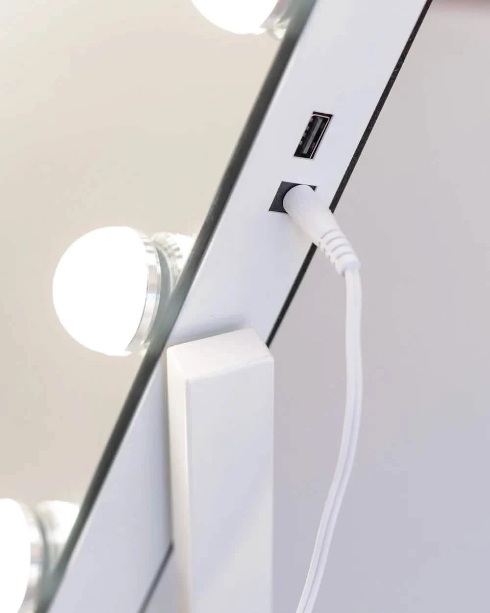 Espejo con Luz - LED - Misswood